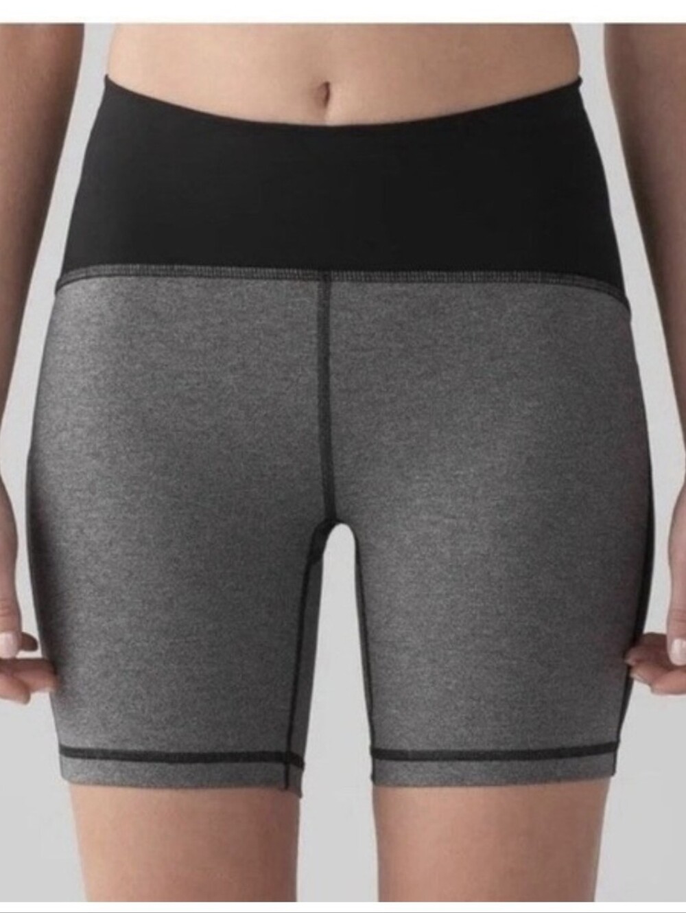 Lululemon Train Times 6" Inseam Bike Shorts Heathered Gray / Black Size 10 - Picture 1 of 7